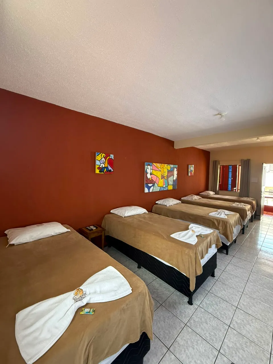 Quarto Quíntuplo do Residencial Dragão, até 5 pessoas